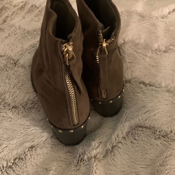 Booties - Picture 4 of 8